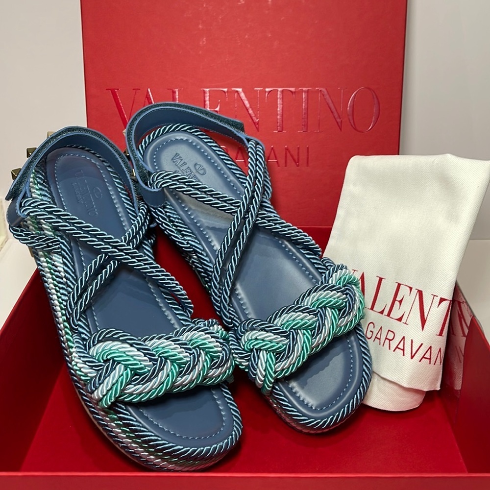 Valentino Rockstud Torchon Ankle-Strap Espadrille Wedge Sandals 41 - Picture 7 of 8